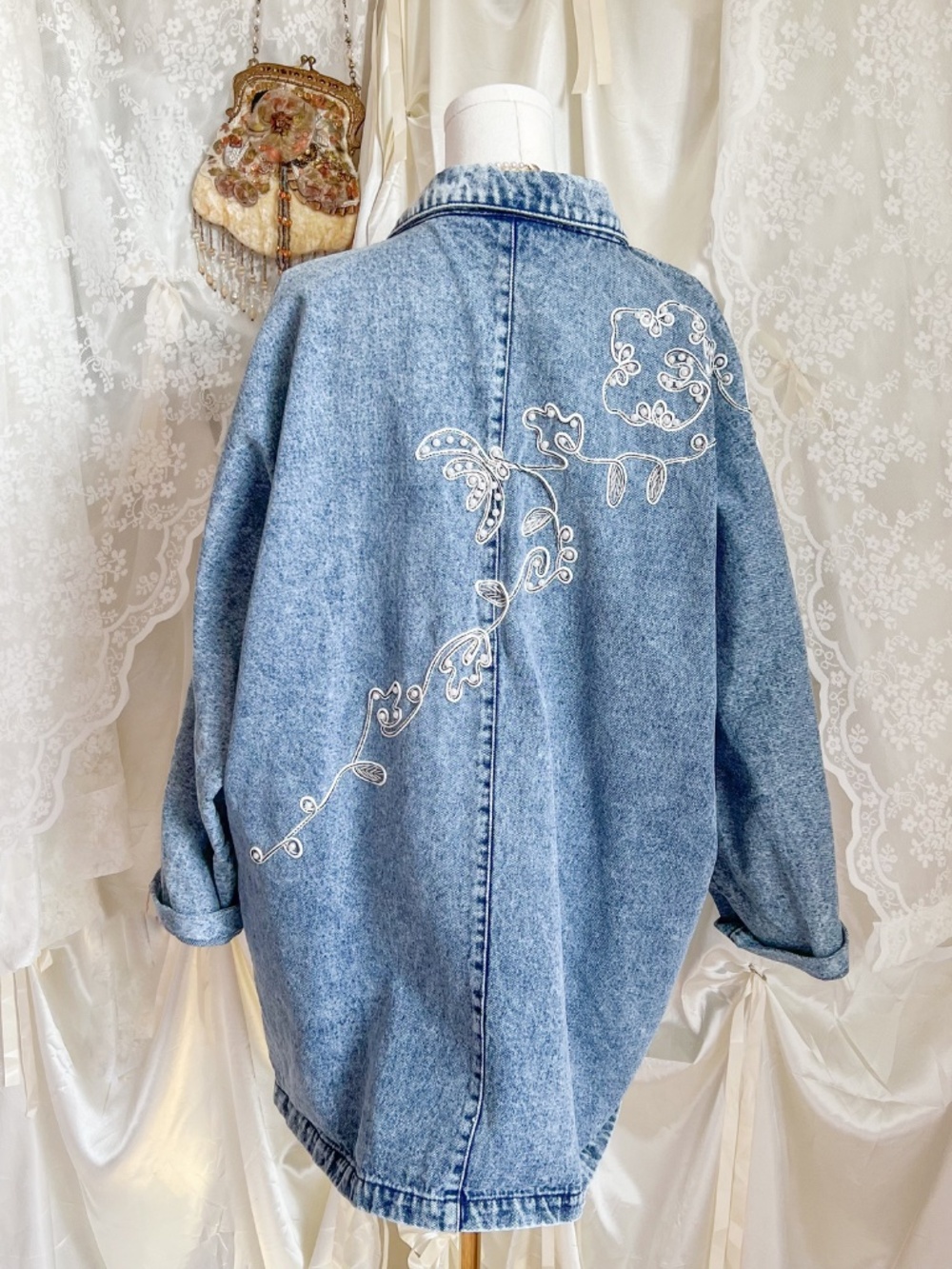 Vintage Jensen Embroidered Acid Wash Denim Jacket - Picture 7 of 10